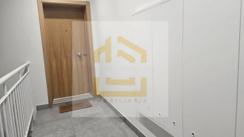 Apartamento T2 para Venda em Gião