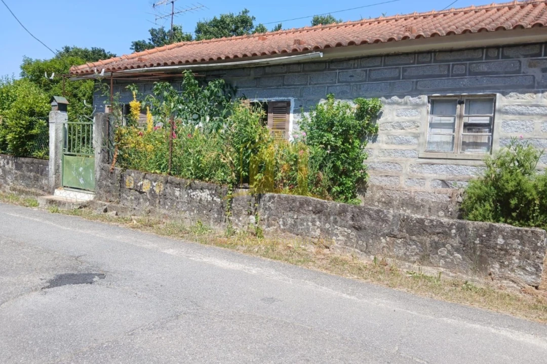 Moradia T2 para Venda em Briteiros Santo Estêvão e Donim Foto 6