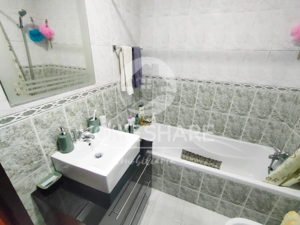 Apartamento T2 para Venda em Valongo Foto 14