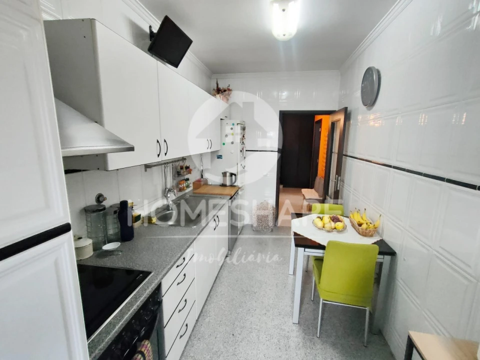 Apartamento T2 para Venda em Valongo Foto 18