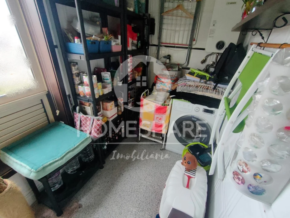 Apartamento T2 para Venda em Valongo Foto 21