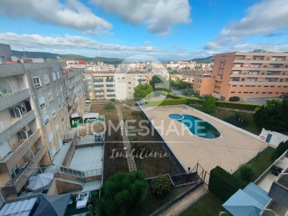 Apartamento T2 para Venda em Valongo Foto 23