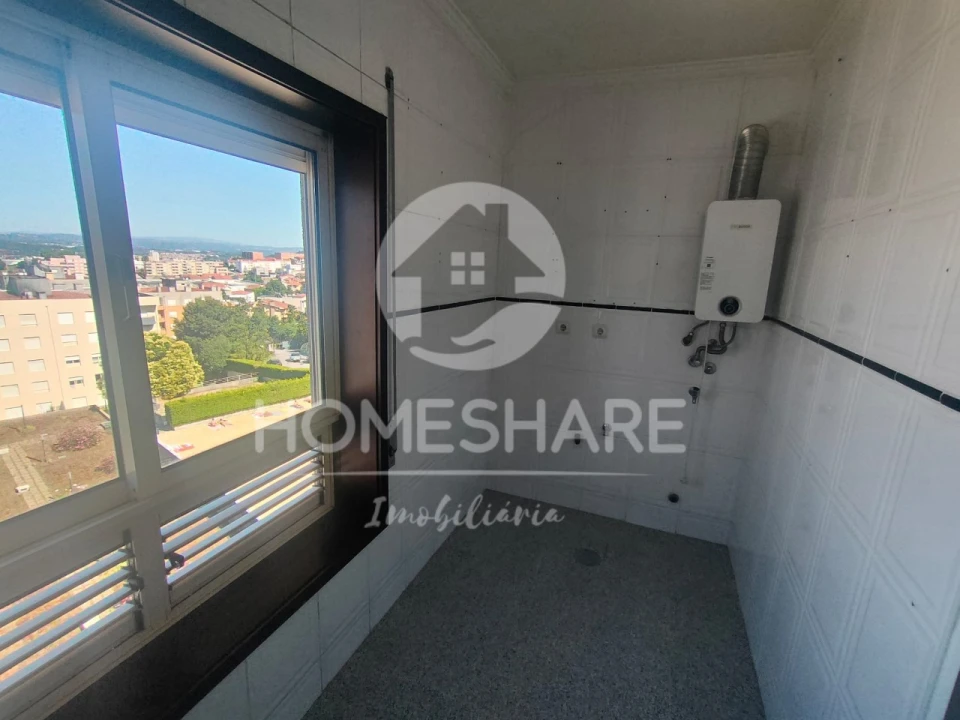 Apartamento T2 para Venda em Valongo Foto 6
