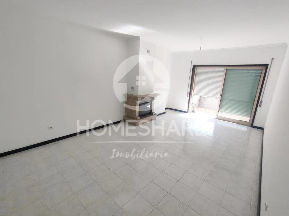 Apartamento T2 para Venda em Valongo Foto 1
