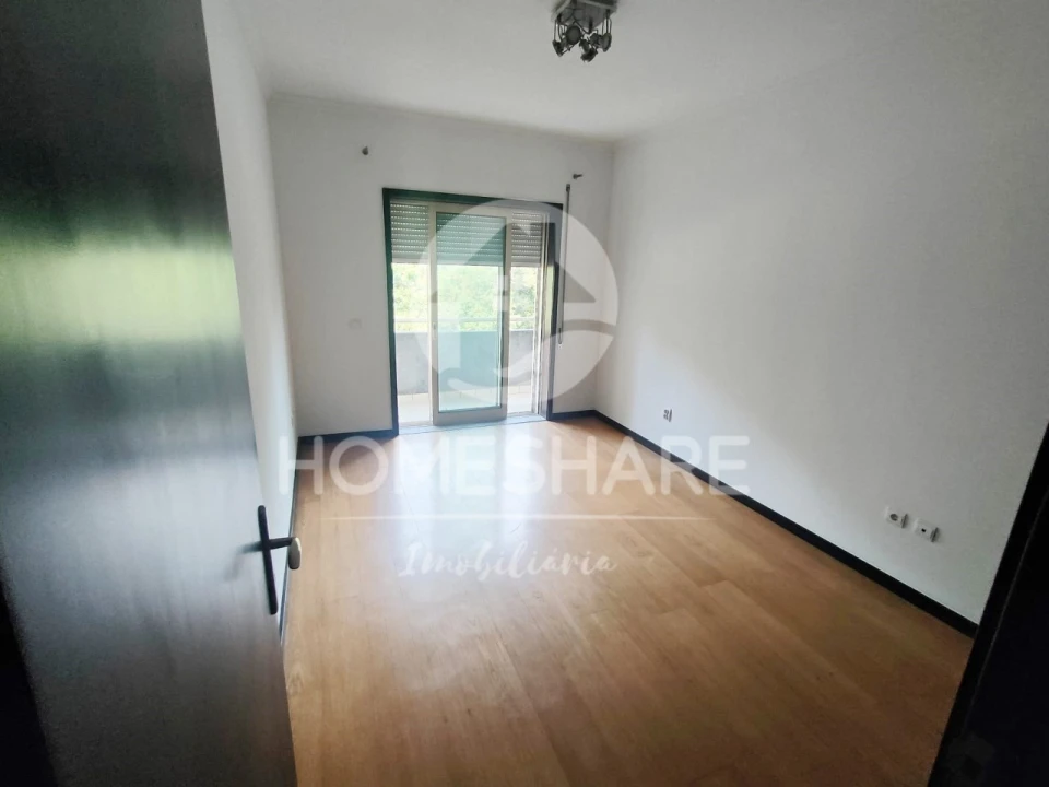 Apartamento T2 para Venda em Valongo Foto 15