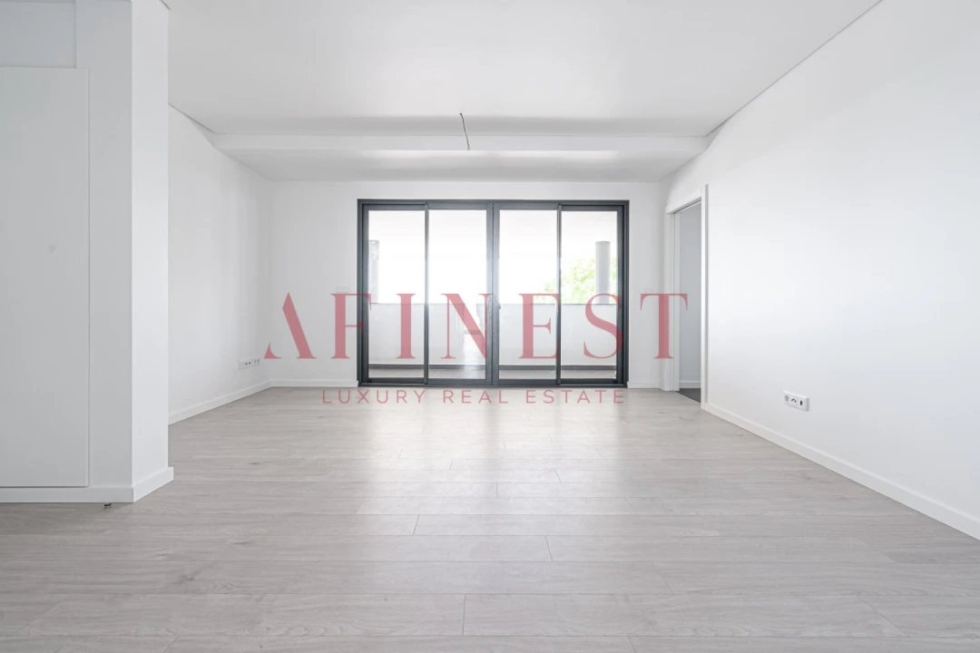 Apartamento T2 para Venda em Venteira Foto 15