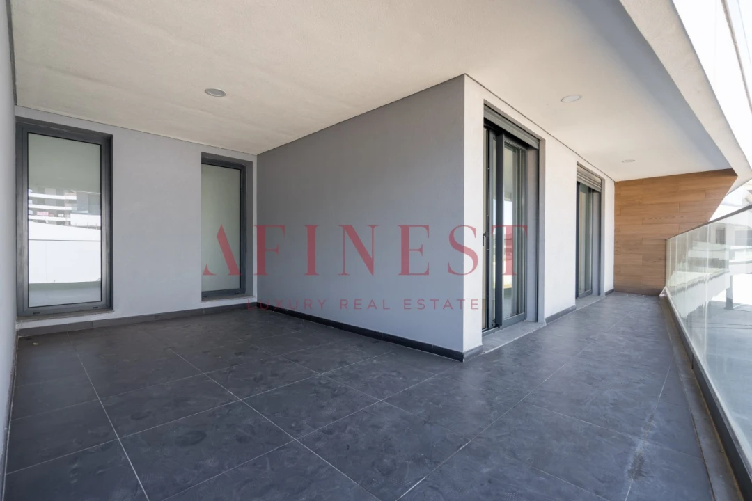 Apartamento T2 para Venda em Venteira Foto 32