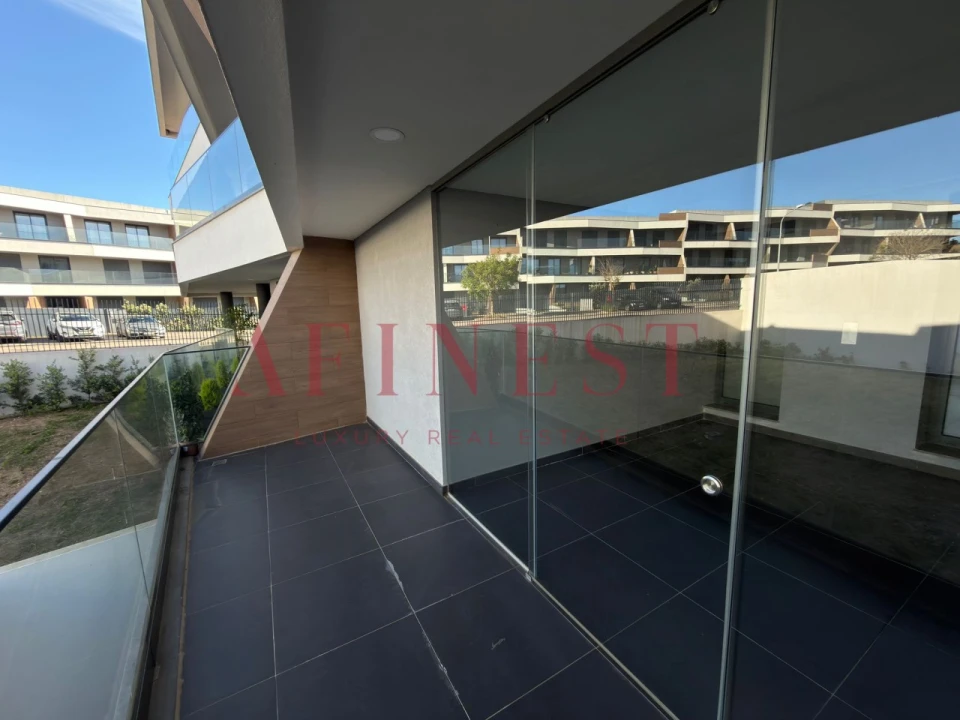 Apartamento T2 para Venda em Venteira Foto 17