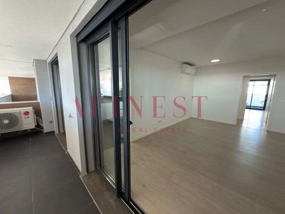 Apartamento T2 para Venda em Venteira Foto 18
