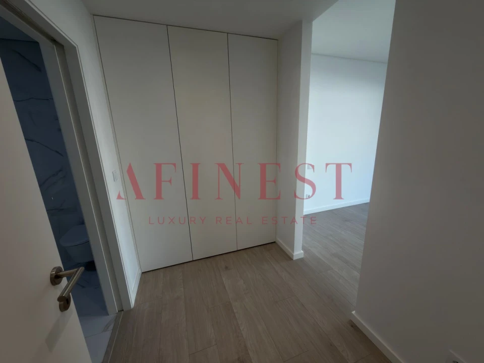 Apartamento T2 para Venda em Venteira Foto 23