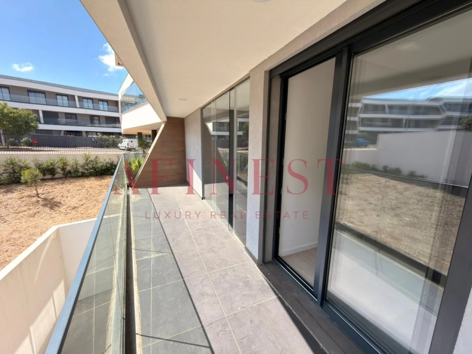 Apartamento T2 para Venda em Venteira Foto 13