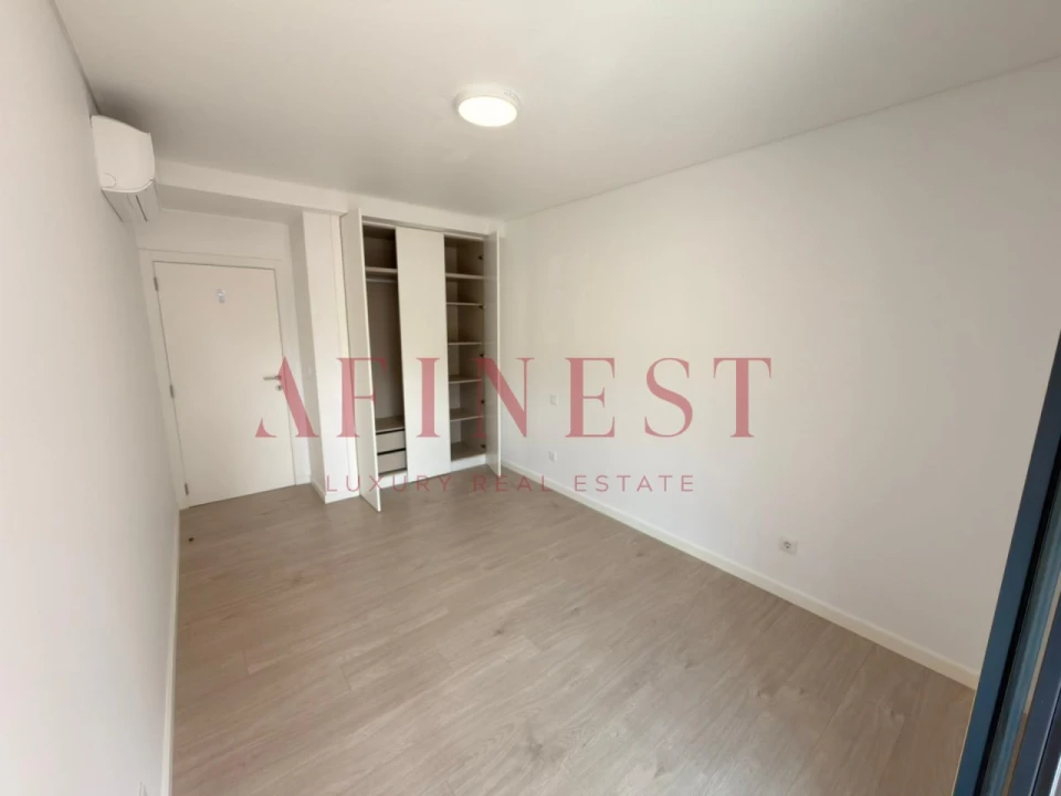 Apartamento T2 para Venda em Venteira Foto 32