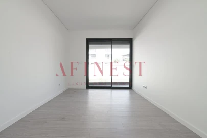 Apartamento T2 para Venda em Venteira