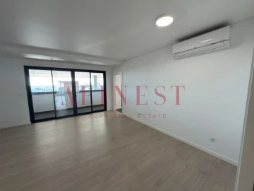 Apartamento T2 para Venda em Venteira