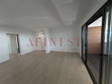 Apartamento T2 para Venda em Venteira