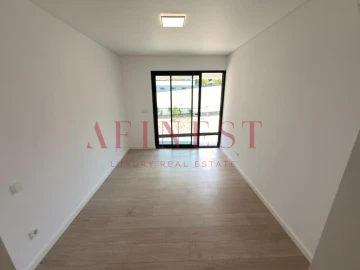 Apartamento T2 para Venda em Venteira
