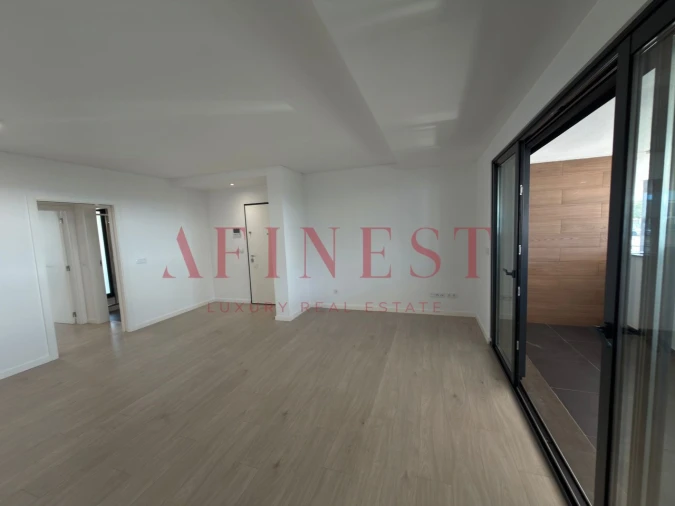 Apartamento T2 para Venda em Venteira Foto 8