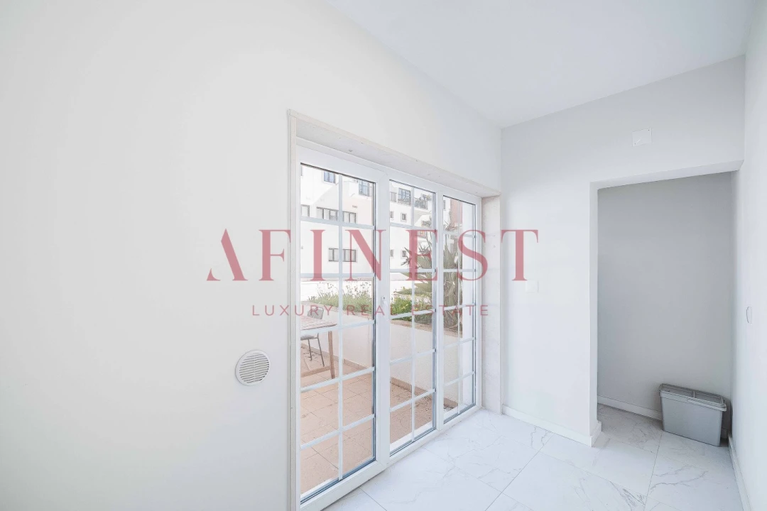 Apartamento T1 para Venda em Cascais e Estoril Foto 5