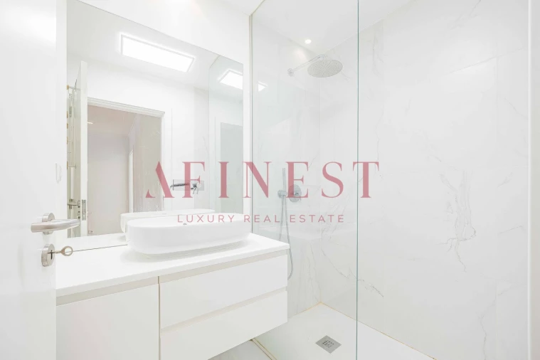 Apartamento T1 para Venda em Cascais e Estoril Foto 29