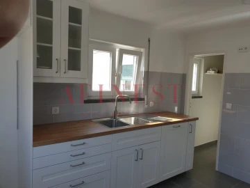 Moradia T4 para Venda em Carcavelos e Parede
