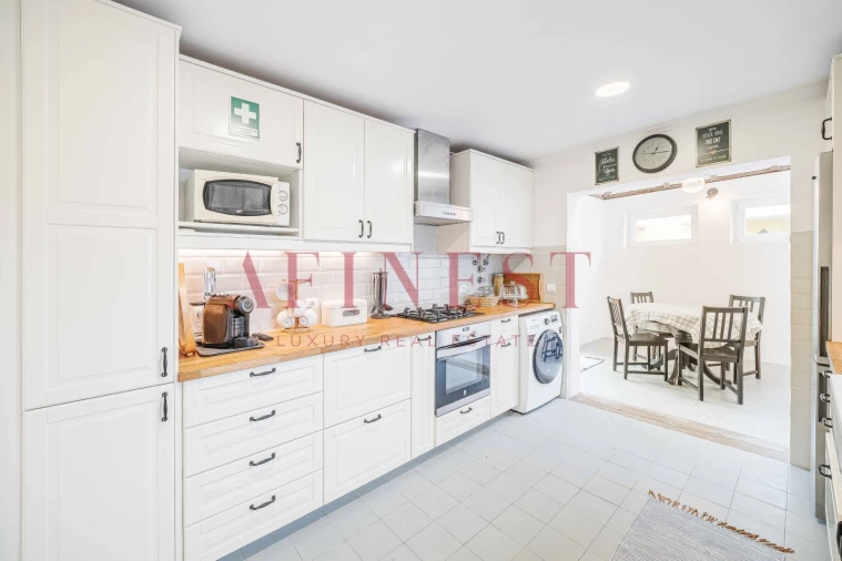 Moradia T4 para Venda em Carcavelos e Parede Foto 4