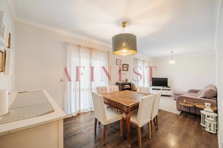 Moradia T4 para Venda em Carcavelos e Parede Foto 41
