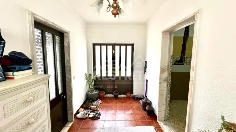 Moradia T4 para Venda em Coruche, Fajarda e Erra