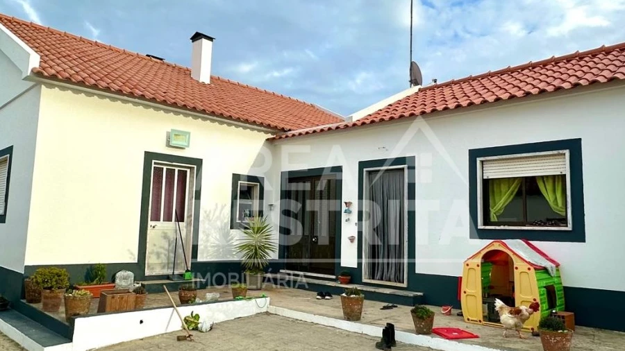 Moradia T4 para Venda em Coruche, Fajarda e Erra