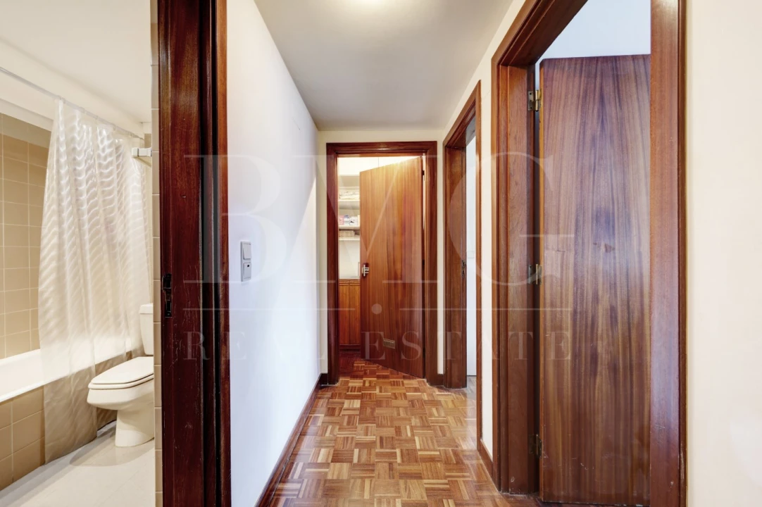 Apartamento T4 para Venda em Lumiar Foto 14