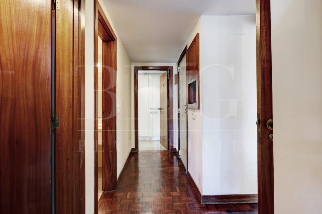 Apartamento T4 para Venda em Lumiar Foto 15