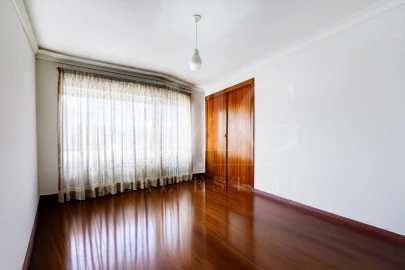 Apartamento T4 para Venda em Lumiar