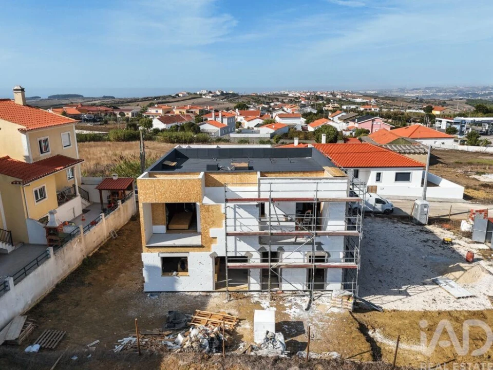 Moradia T3 para Venda em Santa Barbara Foto 2