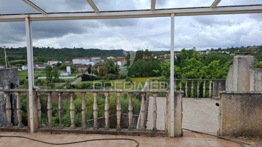 Terreno para Venda em Arneiro das Milhariças Foto 3