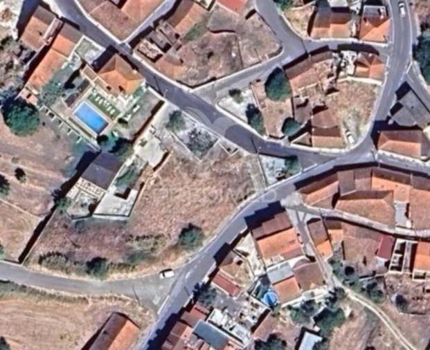 Terreno para Venda em Arneiro das Milhariças Foto 16