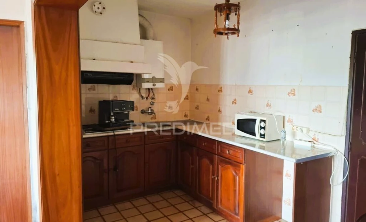 Moradia T2 para Venda em Arneiro das Milhariças Foto 4
