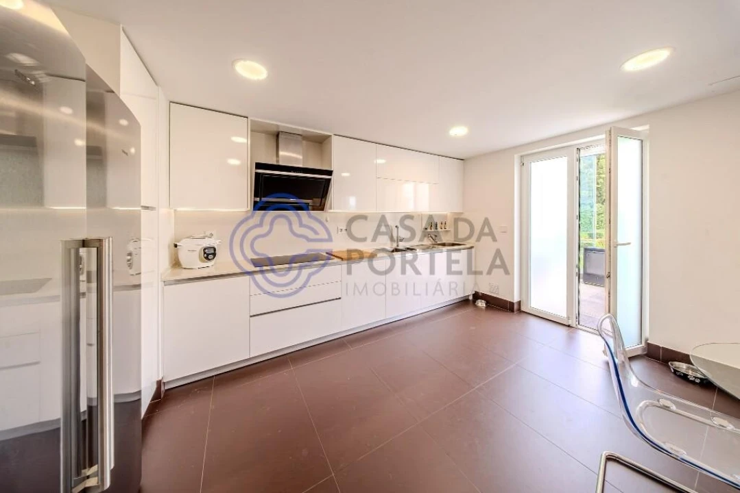 Apartamento T5 para Venda em Alcabideche Foto 15