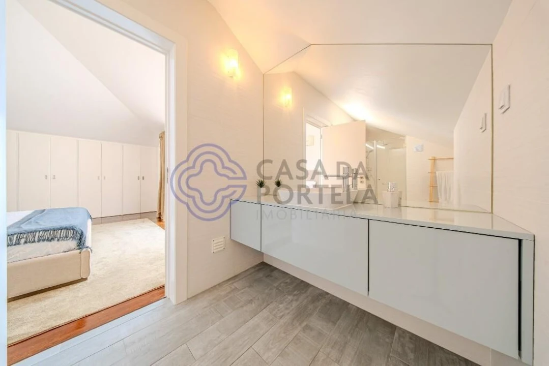 Apartamento T5 para Venda em Alcabideche Foto 49