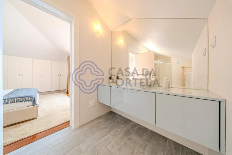 Apartamento T5 para Venda em Alcabideche Foto 49