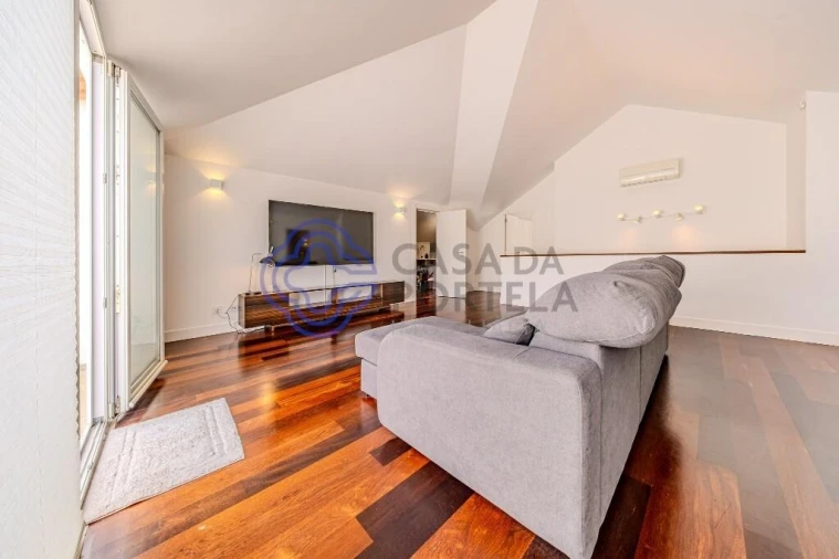 Apartamento T5 para Venda em Alcabideche Foto 53