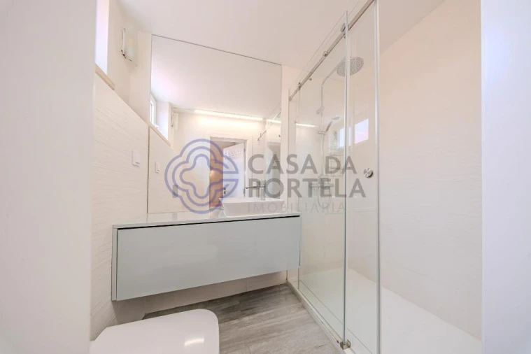 Apartamento T5 para Venda em Alcabideche Foto 51