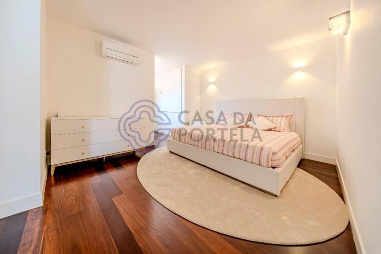 Apartamento T5 para Venda em Alcabideche Foto 50