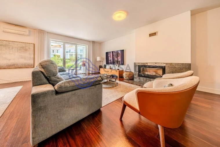 Apartamento T5 para Venda em Alcabideche Foto 6