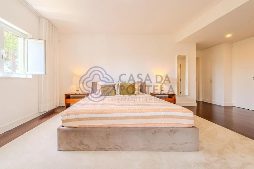 Apartamento T5 para Venda em Alcabideche Foto 38