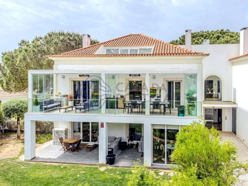 Apartamento T5 para Venda em Alcabideche Foto 1