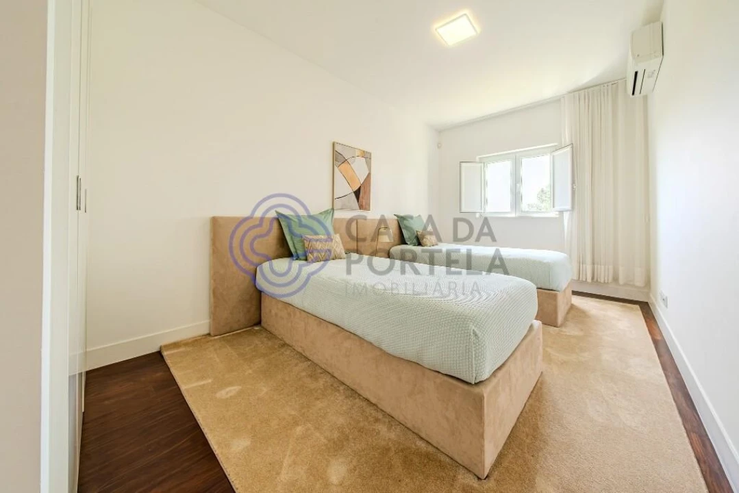 Apartamento T5 para Venda em Alcabideche Foto 32