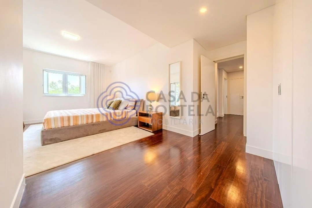 Apartamento T5 para Venda em Alcabideche Foto 36
