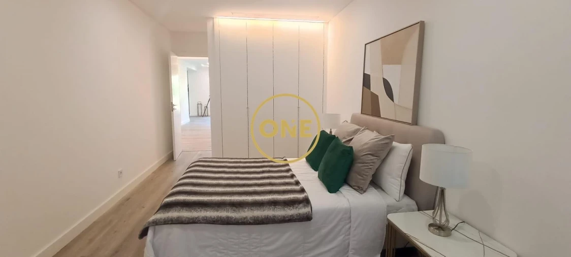 Apartamento T3 para Venda em Benfica
