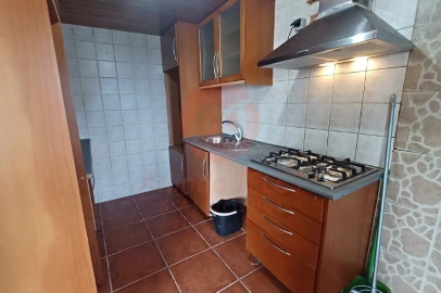Moradia T4 para Venda em Urzelina (São Mateus)
