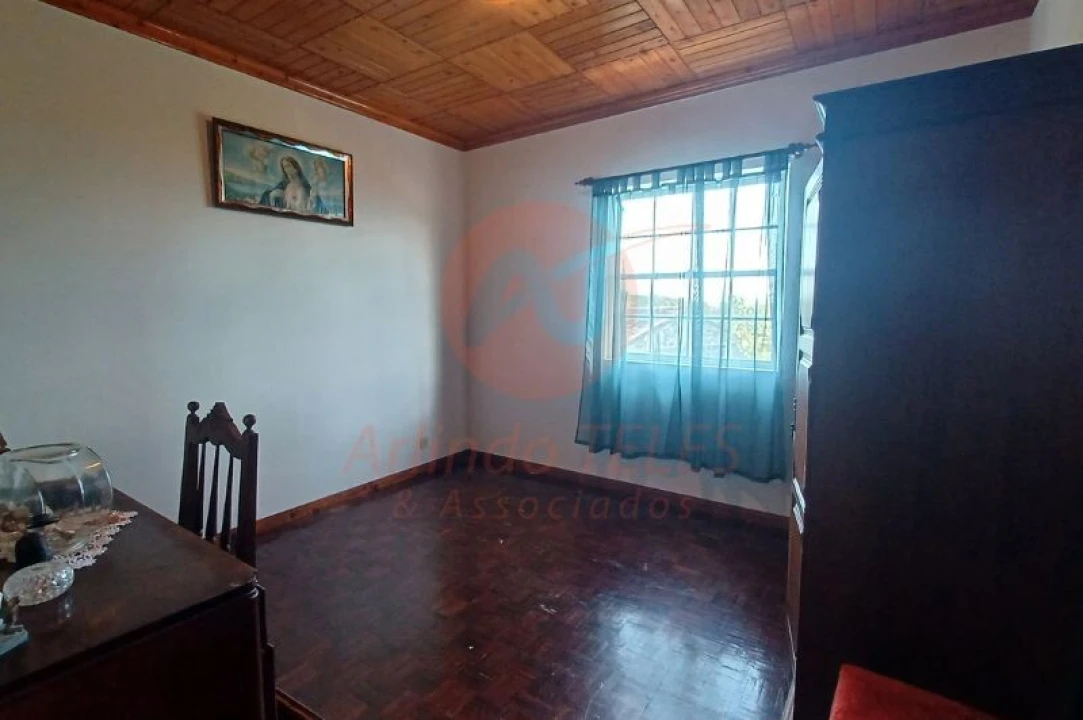 Moradia T4 para Venda em Urzelina (São Mateus) Foto 11