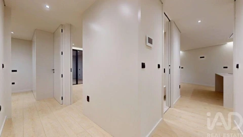 Apartamento T2 para Venda em Gondomar (São Cosme), Valbom e Jovim
